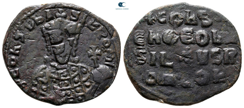 Constantine VII, Porphyrogenitus AD 913-959. Constantinople
Follis Æ

26 mm, ...