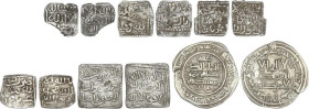 Lote 6 monedas. AR. Incluye 4 monedas de 1/2 Dirham de los nazaríes de Granada, uno escaso con ceca de Ceuta y con falta de metal. Un dirham califal d...
