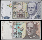 Lote 2 billetes 5.000 y 10.000 Pesetas. 12 Octubre 1992. Juan Carlos I. Sin serie y Serie L. Ed-484, 485a. SC.