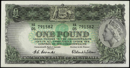 1 Pound. (1953-60). AUSTRALIA. C. Stur y H. Hume. Firma de H.C. Coombs como GOBERNOR / COMMONWEALTH BANK OF AUSTRALIA. Pick-30a. MBC+.