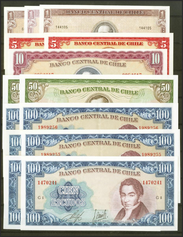 Set of 31 banknotes of the Bank of Chile, different issues, all of them uncircul...