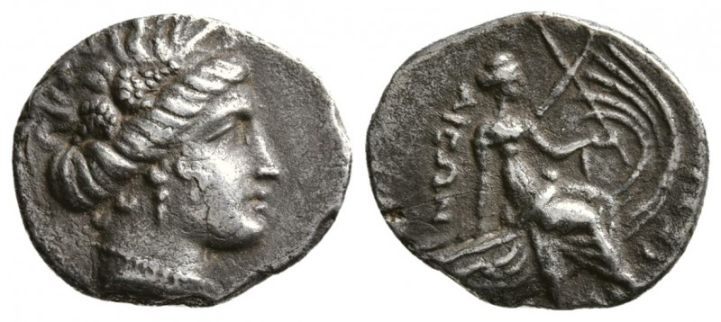 Euboia Histiaia. 
 3rd-2nd centuries BC. Tetrobol (13.58 mm, 2.10 g). Vine-wrea...
