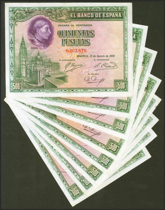 Conjunto de 8 billetes de 500 Pesetas emitidos el 15 de Agosto de 1928, sin seri...