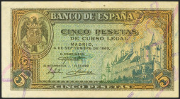 5 Pesetas. 4 de Septiembre de 1940. Serie D. (Edifil 2021: 443a). Conserva parte del apresto. EBC.