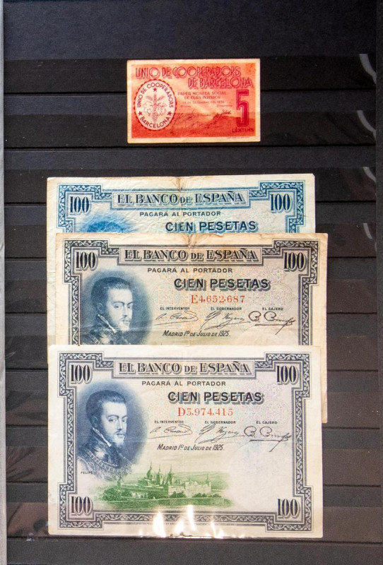 Precioso conjunto de 112 billetes del Banco de España de diferentes emisones y e...
