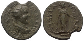 Pamphylien. Perge. Traianus Decius (249 - 251 n. Chr.).

 Bronze.
Vs: Büste mit Strahlenkrone, Paludament und Panzer rechts.
Rs: Artemis mit Strah...