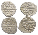 Osmanen. Bayezid II. (886 - 918 H. / 1481 - 1512).

 Akce (Silber). 886 H. Amasya und Tire.
Lot (2 Stück).
Vs: Sultan Bayezid / bin Mehmed han.
R...