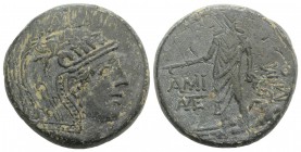 Pontos, Amisos. temp. Mithradates VI, c. 85-65 BC. Æ (28mm, 18.92g, 12h). Head of Athena r., wearing Attic helmet. R/ Perseus standing facing, holding...
