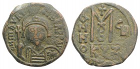 Maurice Tiberius (582-602). Æ 40 Nummi (28mm, 12.04g, 6h). Cyzicus, year 8 (589-590). Crowned and cuirassed bust facing, holding globus-cruciger. R/ L...