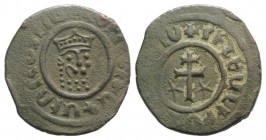 Cilician Armenia, Levon I (1198-1219). Æ Tank (27mm, 7.14g, 6h). Crowned leonine head facing slightly r. R/ Patriarchal cross; five-pointed star to l....
