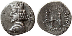 KINGS of PERSIS. Artaxerxes II, (1st century BC) AR Drachm.