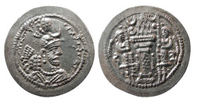 SASANIAN KINGS. Yazdgird I 399-420 AD. AR Drachm.
