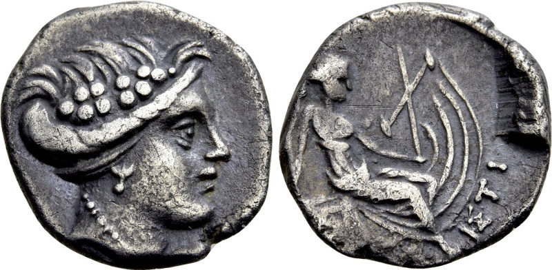 EUBOIA. Histiaia. Tetrobol (3rd-2nd centuries BC). 

Obv: Wreathed head of the...