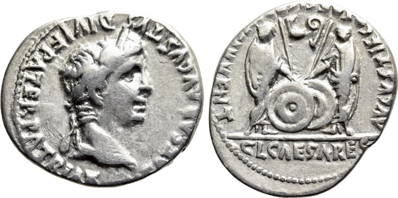 AUGUSTUS (27 BC-14 AD). Denarius. Lugdunum. 

Obv: CAESAR AVGVSTVS DIVI F PATE...