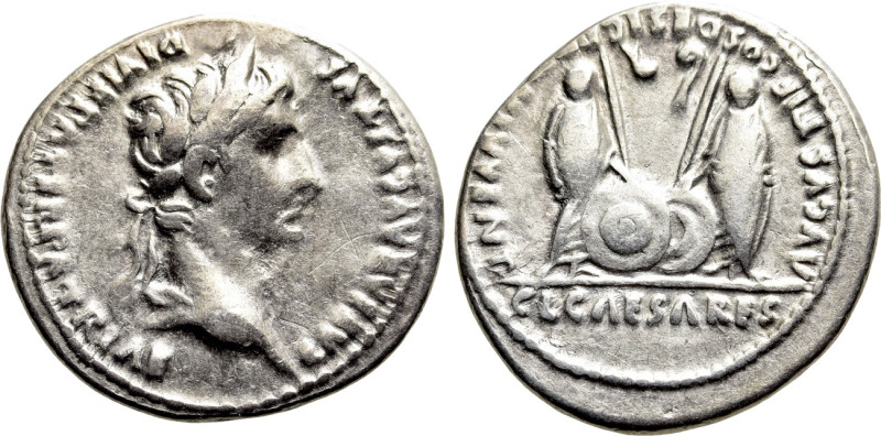 AUGUSTUS (27 BC-14 AD). Denarius. Lugdunum. 

Obv: CAESAR AVGVSTVS DIVI F PATE...