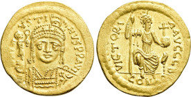 JUSTIN II (565-578). GOLD Solidus. Constantinople