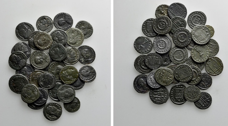 32 Roman Coins. 

Obv: .
Rev: .

. 

Condition: See picture.

Weight: g...