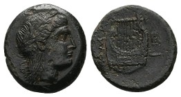 Lesbos, Mytilene.AE, 3.44 g 16.91 mm. Circa 250-200 BC.
Obv: Laureate head of Apollo right.
Ref: Lyre.
Ref: SNG Copenhagen 387 var.
Fine/VF.