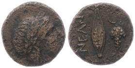 Troas, Neandria. AE, 1.26 g 10.68 mm. Circa 400-300 BC. 
Obv: Laureate head of Apollo to right 
Rev: NEAN; corn grain, bunch of grapes to right. 
Ref:...