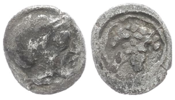 Cilicia. Soloi. AR Tetartemorion, 0.17 g 6.53 mm. Circa 410-375 BC.
Obv: Helmete...