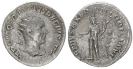 Trajanus Decius, 249-251 AD. AR, Antoninianus. 3.70 g. 20.33 mm. Rome.
Obv: IMP C M Q TRAIANVS DECIVS AVG. Bust of Trajan Decius, radiate, draped, cui...