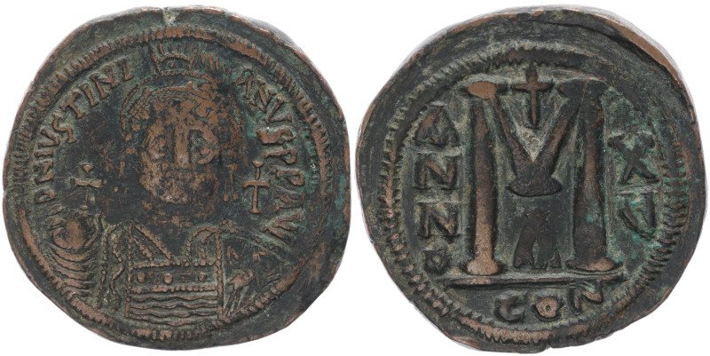 Justinian I, 527-565 AD. AE, Follis. 1st officina. Dated RY 15 (541/42). 23.80 g...