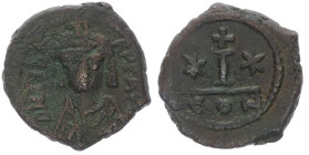 Maurice Tiberius 582-602 AD. AE, Decanummium. 3.57 g. 19.30 mm. Constantinople. 
Obv: DN TIB[E]R PP AV. Crowned, draped and cuirassed bust facing.
Rev...