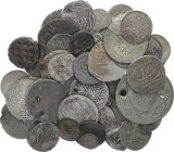 Lot of 64 unclassified: Silver,bronze
See picture. 
LOT SOLD AS IS, NO RETURNS.