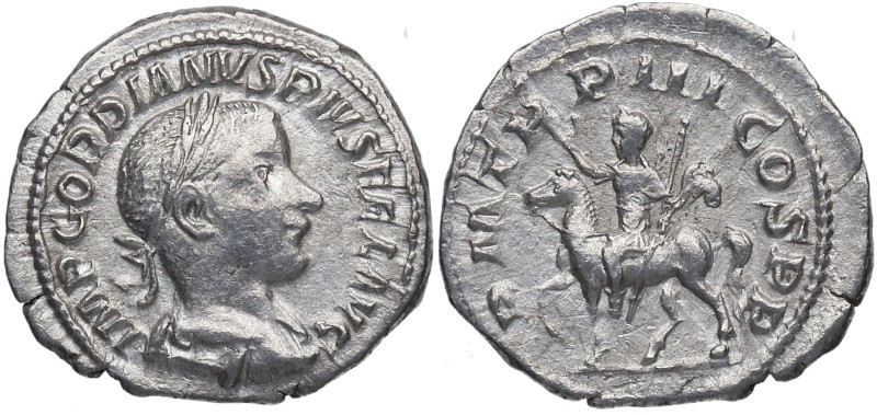 240 d.C. Gordiano III. Roma. Denario. RSC 234 – RIC 81. Ag. 2,93 g. PM TR P III ...