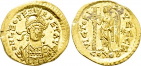 LEO I (457-474). GOLD Solidus. Constantinople.