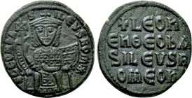 LEO VI THE WISE (886-912). Follis. Constantinople.