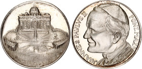 Vatican Silver Token "Pope John Paul II - St. Peter's Basilica" 1978 - 2005 (ND)
Silver 13.41 g., 29 mm., Proof; Obv: Pope John Paul II left / Rev: S...