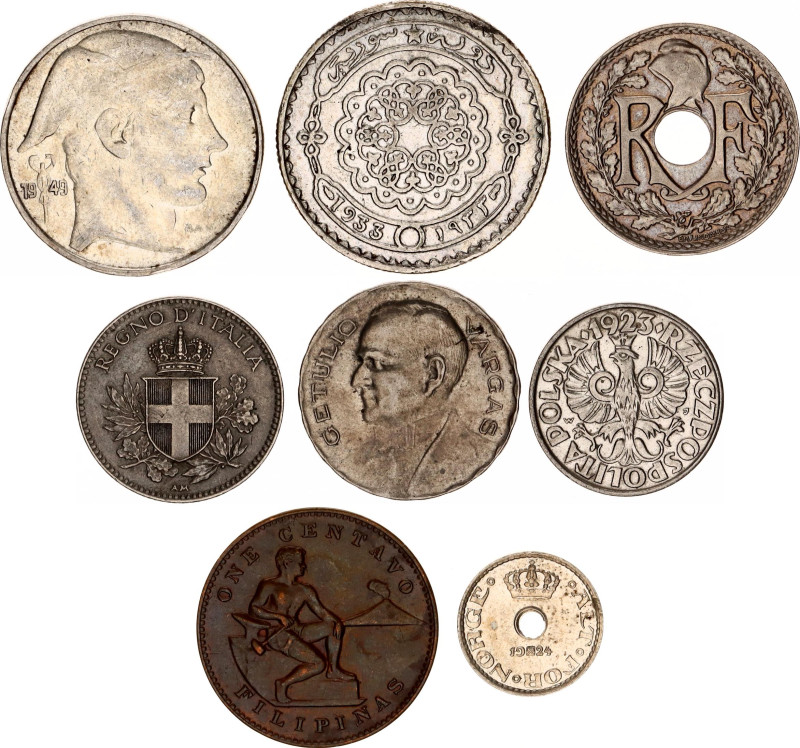 World Lot of 7 Coins 1923 - 1949
With Silver; Various countries, denominations ...