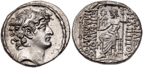 Seleukid Kingdom. Philip I Philadelphos. Silver Tetradrachm (15.82 g), 95/4-76/5 BC. AU