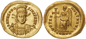 Theodosius II. Gold Solidus (4.49 g), AD 402-450. AU