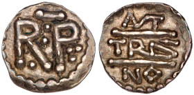 France. Carolingian. Pepin The Short (751-768). Silver Denier, undated