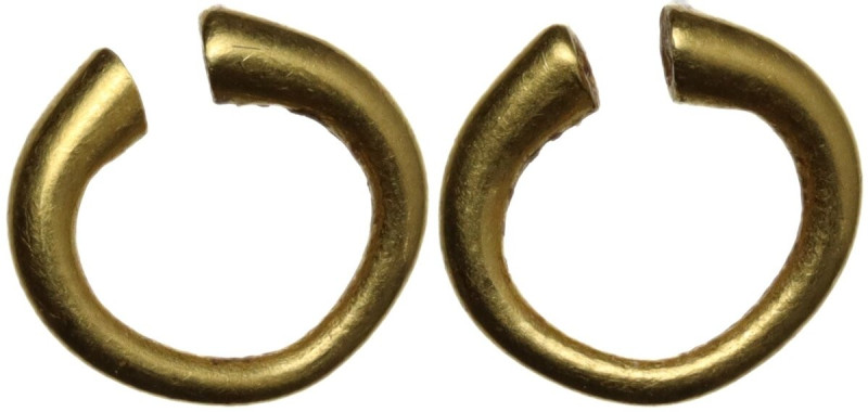Celtic World. AV Ring Money, c. 1200-100 BC. AV. 1.00 g. 10.00 mm. Small gold ri...