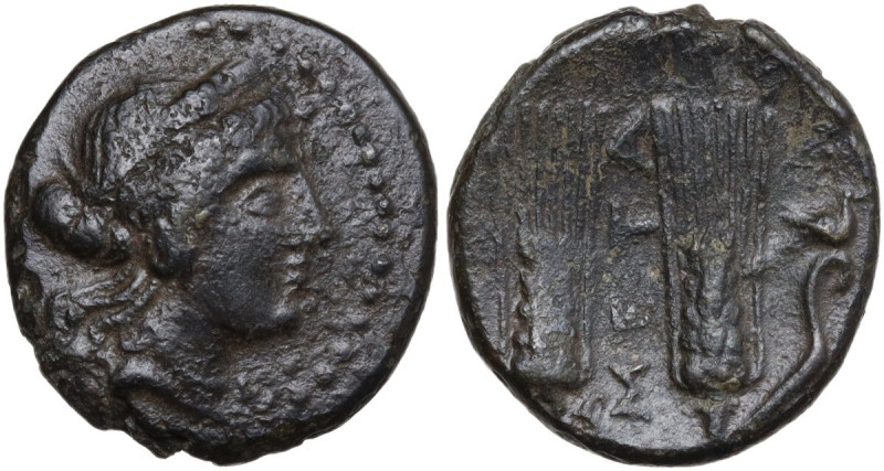 Greek Italy. Southern Lucania, Metapontum. AE 17.5 mm, c. 225-200 BC. Obv. Head ...