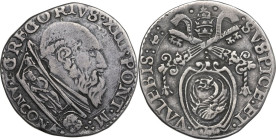 Ancona. Gregorio XIII (1572-1585), Ugo Boncompagni. Testone. CNI 174; M. 267; Berm. 1220; Villoresi 292. AG. 9.27 g. 28.00 mm. BB+.