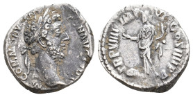 COMMODUS, 177-192 AD. AR, Denarius. Rome. 3.54 g. 18 mm.