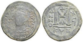JUSTINIAN I, 527-565 AD. AE, Follis. Cyzicus. 20.17 g. 39.05 mm.