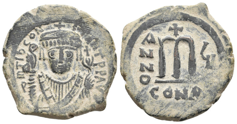 TIBERIUS II CONSTANTINE, 578-582 AD. AE, Follis. Constantinople. 13.46 g. 29 mm.