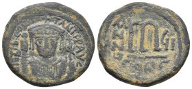 TIBERIUS II CONSTANTINE, 578-582 AD. AE, Follis. Constantinople. 12 g 30.10 mm.