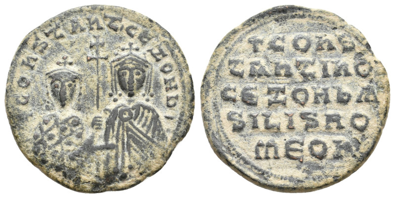 CONSTANTINE VII PORPHYROGENITUS with ZOE, 913-959 AD. AE, Follis. Constantinople...