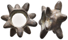 ANCIENT GREEK BRONZE MACE.(CIRCA 3RD-1ST BC).
Condition : See picture. No return.
Weight : 14.62 g
Diameter: 26.50 mm