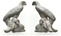 ANCIENT ROMAN BRONZE EAGLE FIGURINE (1ST-5TH CENTURY AD)
Condition : See picture. No return.
Weight : 29.50 g
Diameter: 41 mm