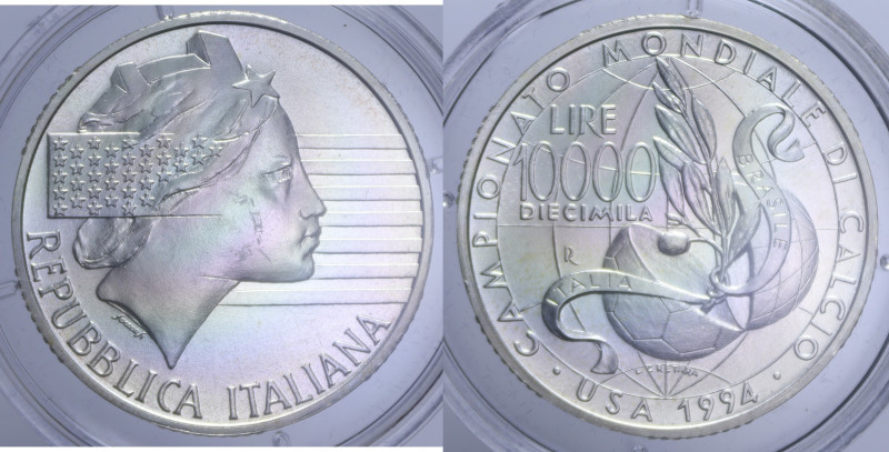 10000 LIRE 1994 MONDIALI DI CALCIO USA AG. 22 GR. IN COFANETTO FDC