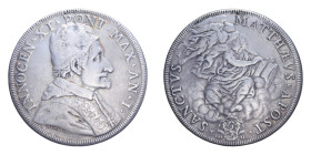 ROMA INNOCENZO XI (1676-1689) PIASTRA AN. I AG. 30,97 GR. MIR. 2012/1 C BB (APPICCAGNOLO RIMOSSO)