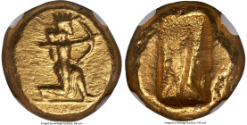 ACHAEMENID PERSIA. Darius I-Xerxes I (ca. 505-480 BC). AV daric (14mm, 8.27 gm). NGC MS S 5/5 - 5/5. Sardes, ca. 505-480 BC. Persian king or hero, wea...