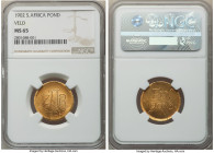 Republic gold "Veld" Pond 1902 MS65 NGC, Pilgrims Rest mint, KM11, Fr-4, Hern-Z54. Reported Mintage: 986. With slash to upper left of obverse variety....